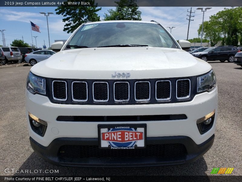 White / Black 2019 Jeep Compass Latitude 4x4