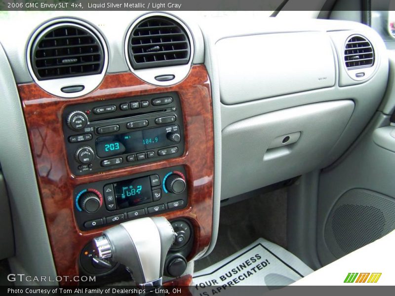 Liquid Silver Metallic / Light Gray 2006 GMC Envoy SLT 4x4