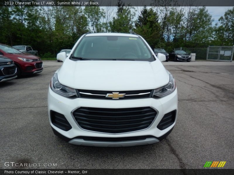 Summit White / Jet Black 2019 Chevrolet Trax LT AWD