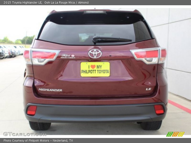Ooh La La Rouge Mica / Almond 2015 Toyota Highlander LE