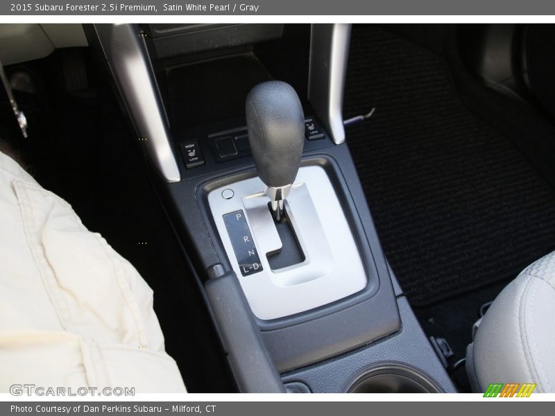 Satin White Pearl / Gray 2015 Subaru Forester 2.5i Premium