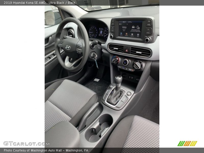 Ultra Black / Black 2019 Hyundai Kona SE AWD