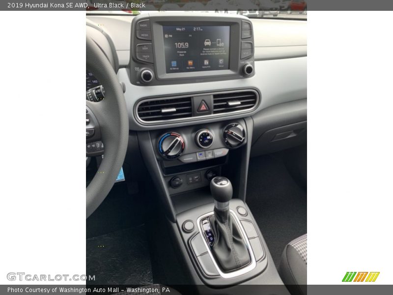 Ultra Black / Black 2019 Hyundai Kona SE AWD