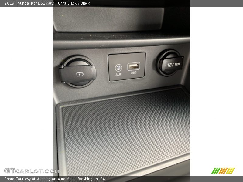 Ultra Black / Black 2019 Hyundai Kona SE AWD