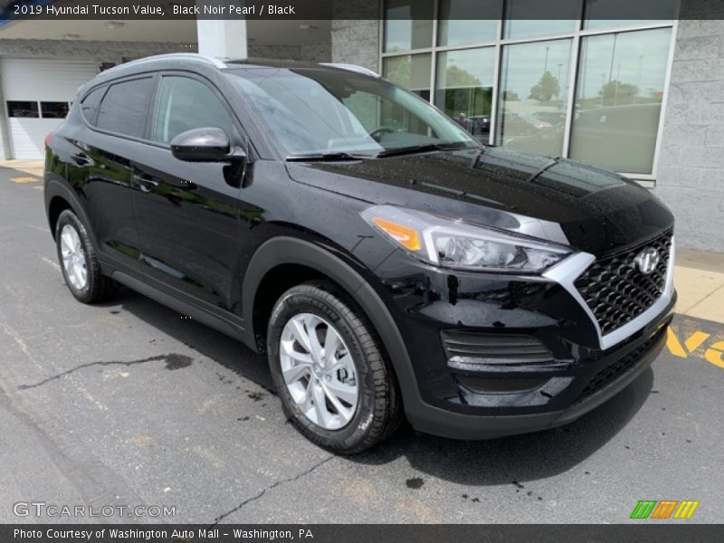 Black Noir Pearl / Black 2019 Hyundai Tucson Value