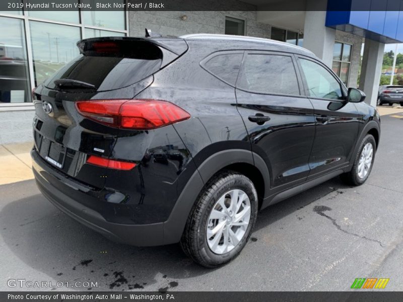 Black Noir Pearl / Black 2019 Hyundai Tucson Value