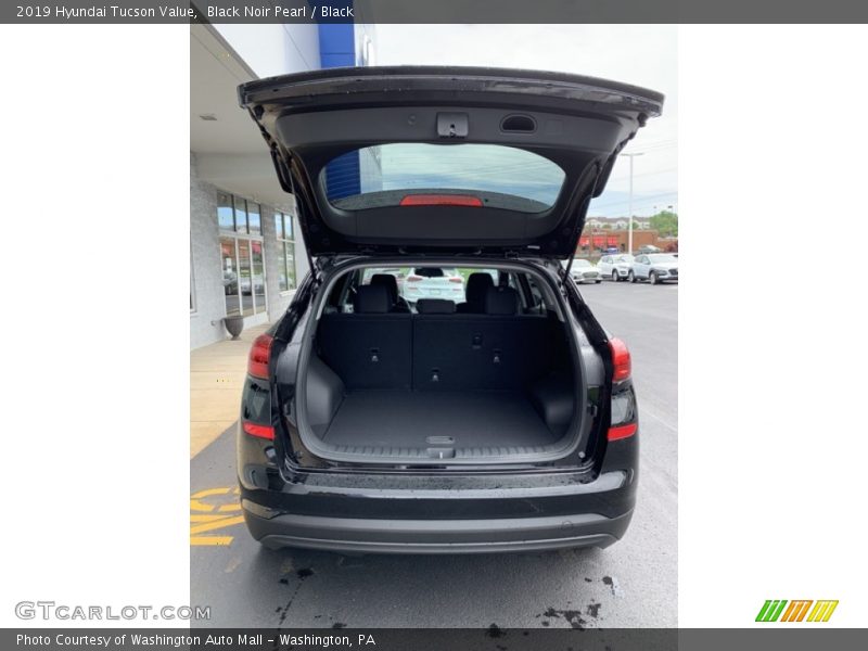Black Noir Pearl / Black 2019 Hyundai Tucson Value