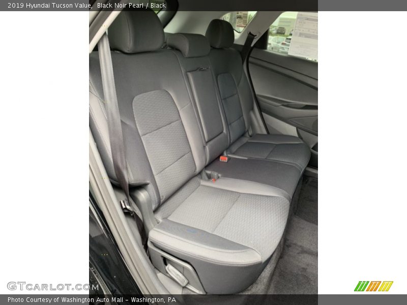 Black Noir Pearl / Black 2019 Hyundai Tucson Value