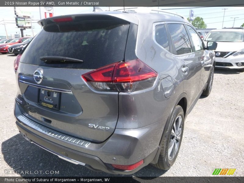 Gun Metallic / Charcoal 2019 Nissan Rogue SV AWD