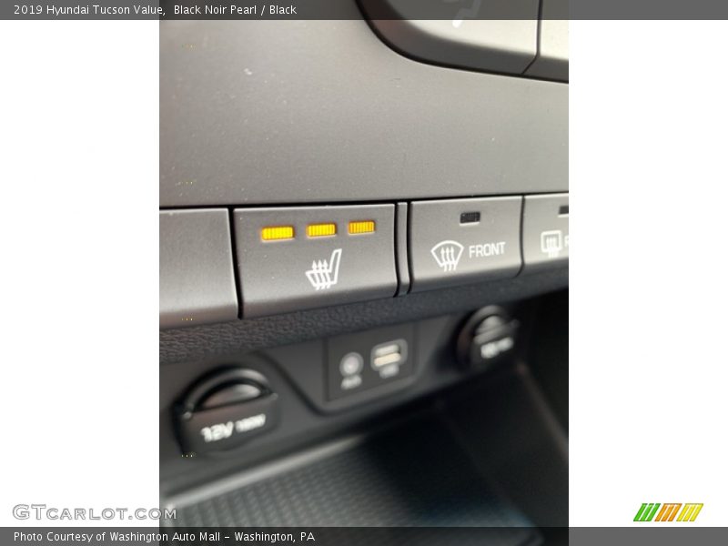 Black Noir Pearl / Black 2019 Hyundai Tucson Value