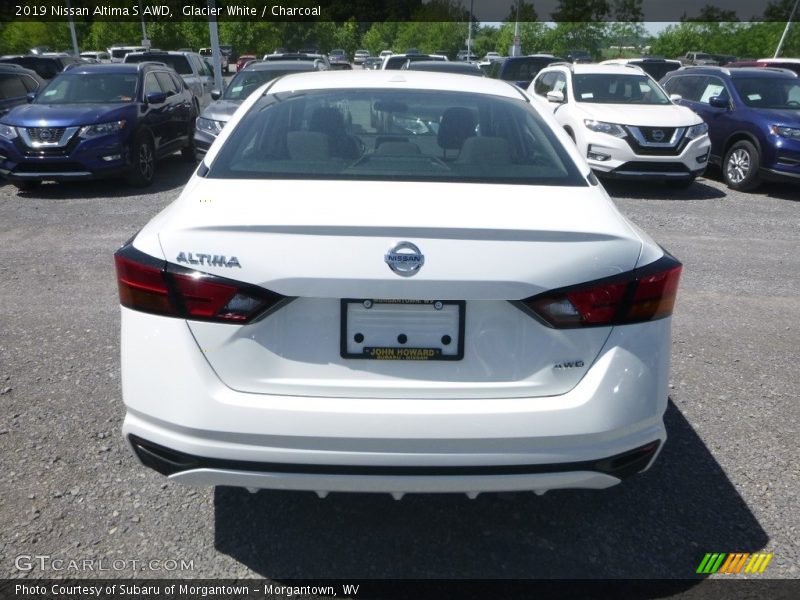 Glacier White / Charcoal 2019 Nissan Altima S AWD