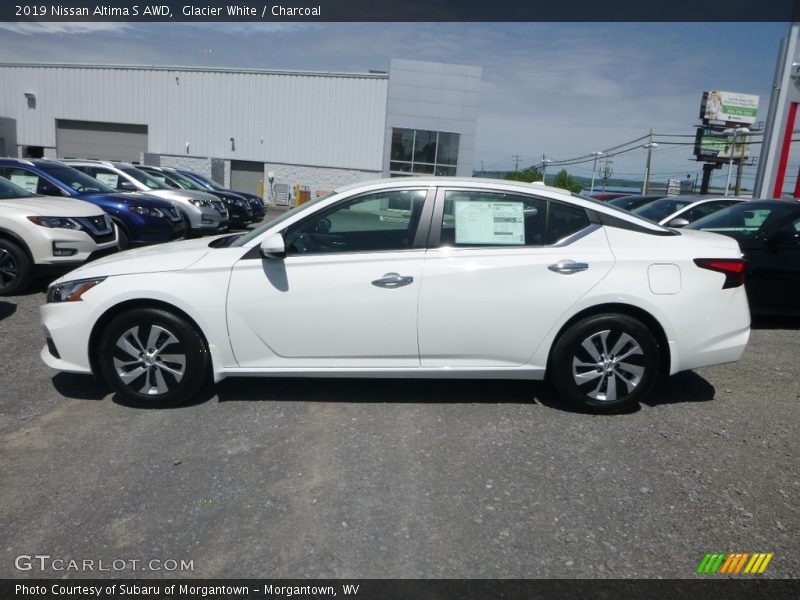 Glacier White / Charcoal 2019 Nissan Altima S AWD
