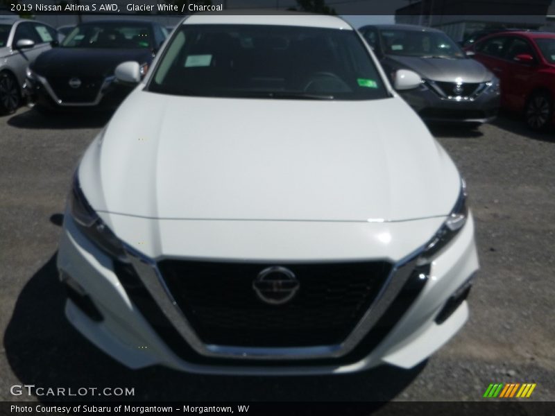 Glacier White / Charcoal 2019 Nissan Altima S AWD