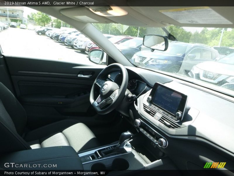 Glacier White / Charcoal 2019 Nissan Altima S AWD
