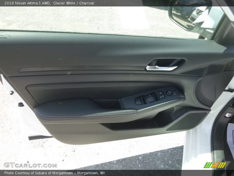 Glacier White / Charcoal 2019 Nissan Altima S AWD