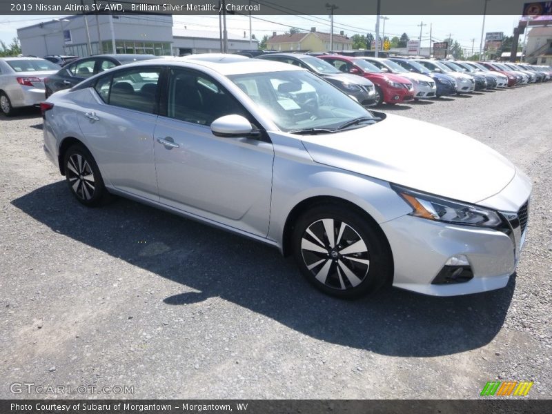 Brilliant Silver Metallic / Charcoal 2019 Nissan Altima SV AWD