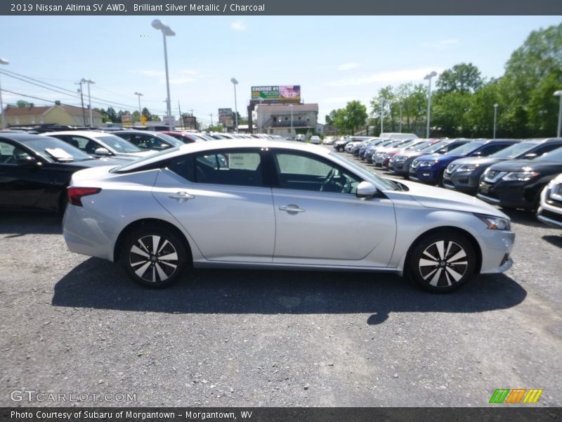 Brilliant Silver Metallic / Charcoal 2019 Nissan Altima SV AWD