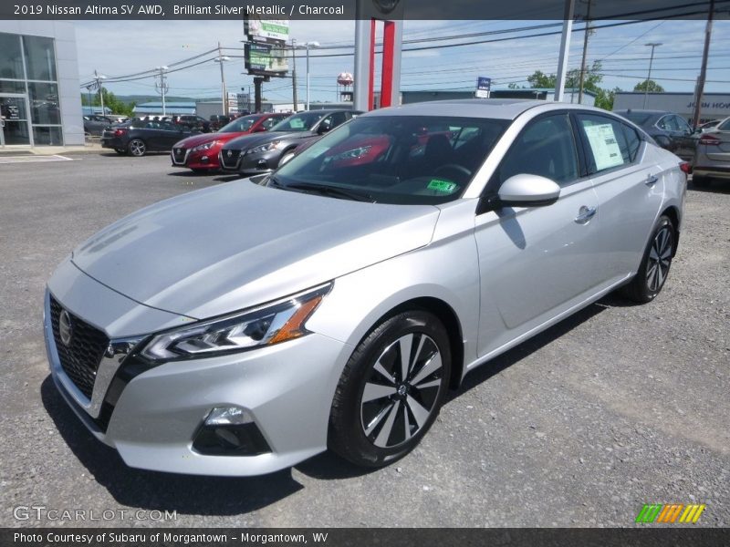 Front 3/4 View of 2019 Altima SV AWD