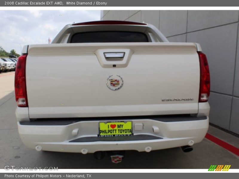 White Diamond / Ebony 2008 Cadillac Escalade EXT AWD