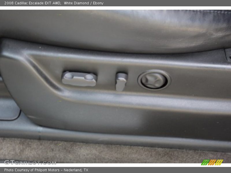 White Diamond / Ebony 2008 Cadillac Escalade EXT AWD