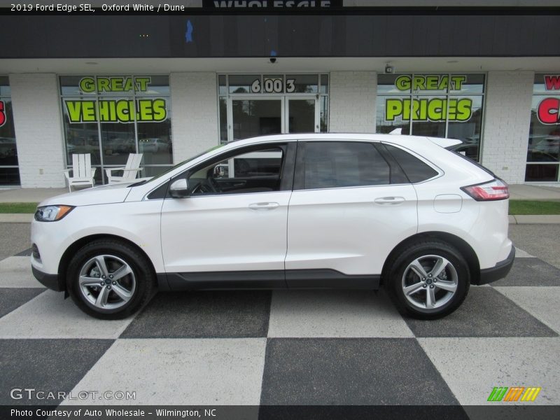Oxford White / Dune 2019 Ford Edge SEL