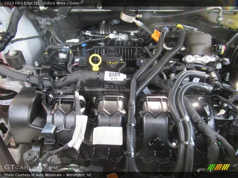 Oxford White / Dune 2019 Ford Edge SEL