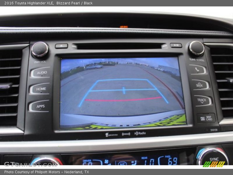 Blizzard Pearl / Black 2016 Toyota Highlander XLE