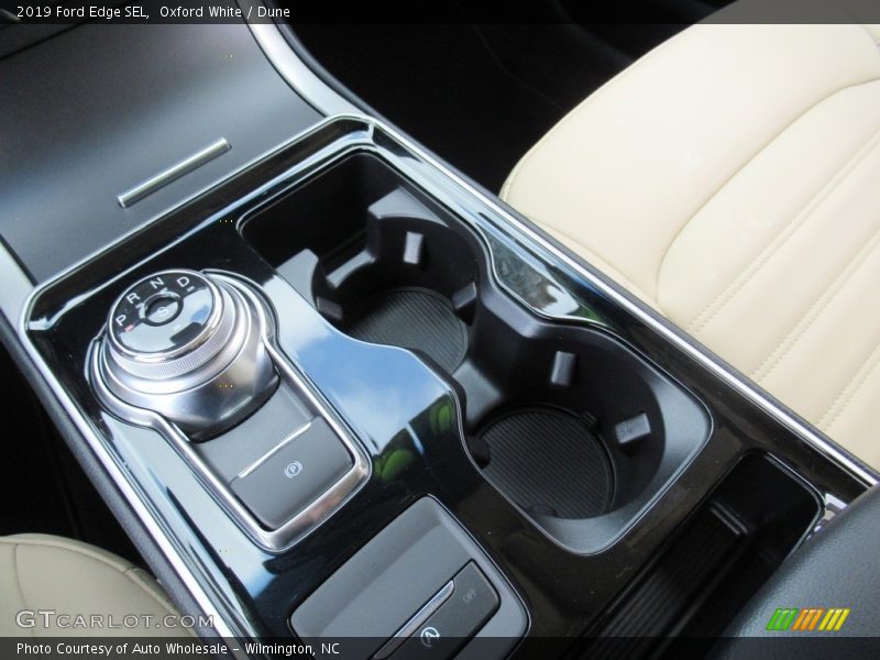 Oxford White / Dune 2019 Ford Edge SEL