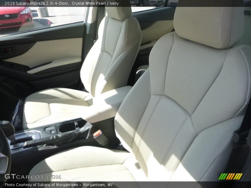 Front Seat of 2019 Impreza 2.0i 4-Door