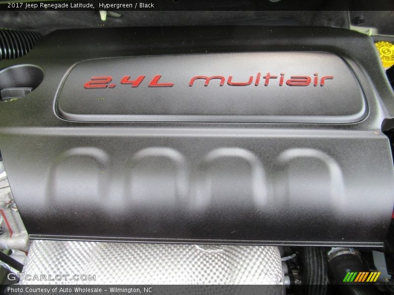 Hypergreen / Black 2017 Jeep Renegade Latitude
