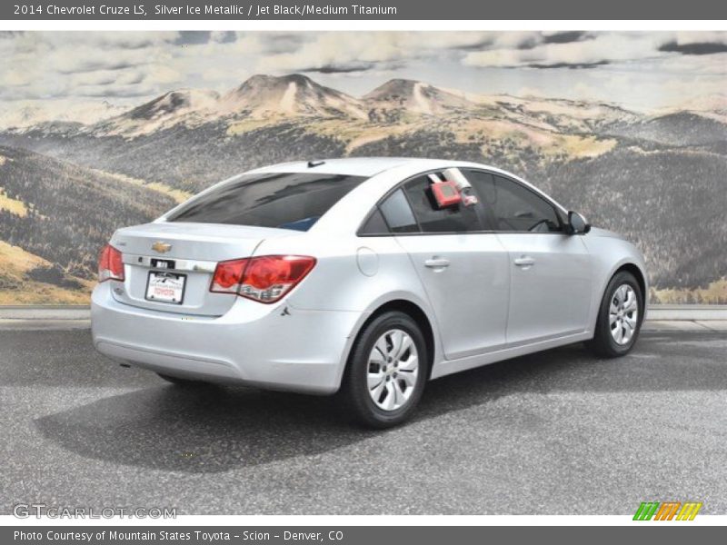 Silver Ice Metallic / Jet Black/Medium Titanium 2014 Chevrolet Cruze LS