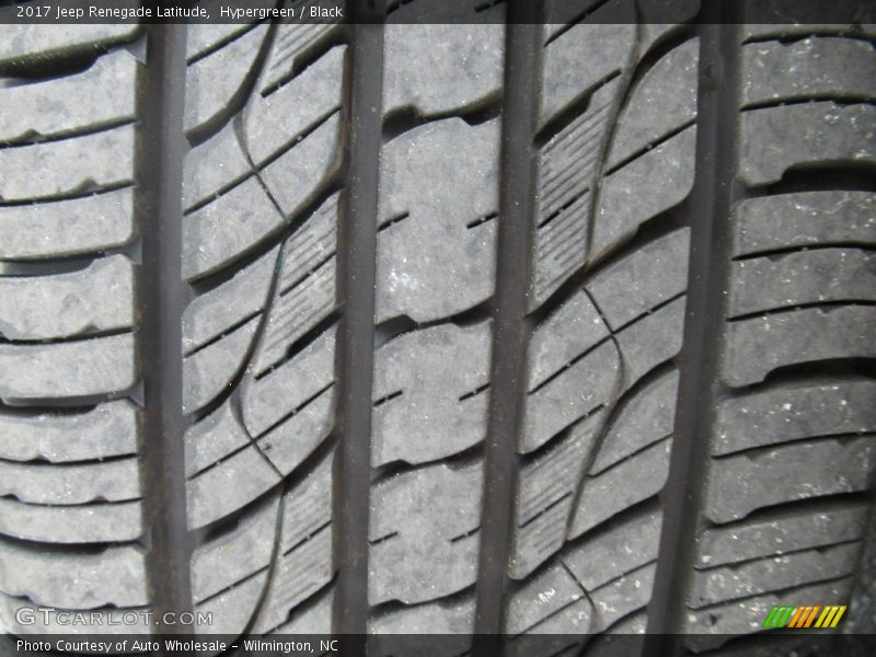 Hypergreen / Black 2017 Jeep Renegade Latitude