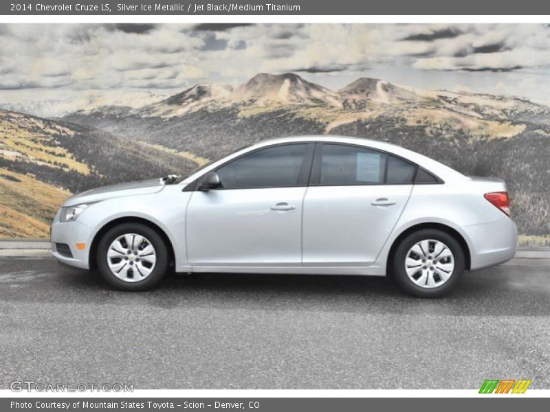 Silver Ice Metallic / Jet Black/Medium Titanium 2014 Chevrolet Cruze LS