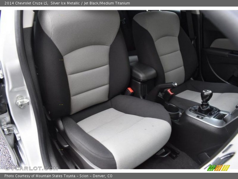 Silver Ice Metallic / Jet Black/Medium Titanium 2014 Chevrolet Cruze LS
