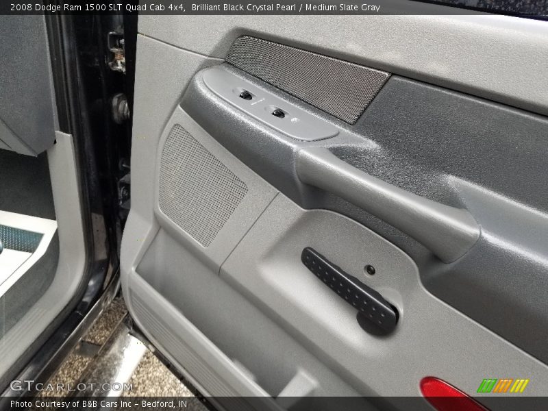 Brilliant Black Crystal Pearl / Medium Slate Gray 2008 Dodge Ram 1500 SLT Quad Cab 4x4