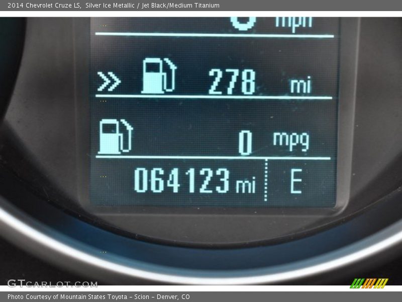 Silver Ice Metallic / Jet Black/Medium Titanium 2014 Chevrolet Cruze LS