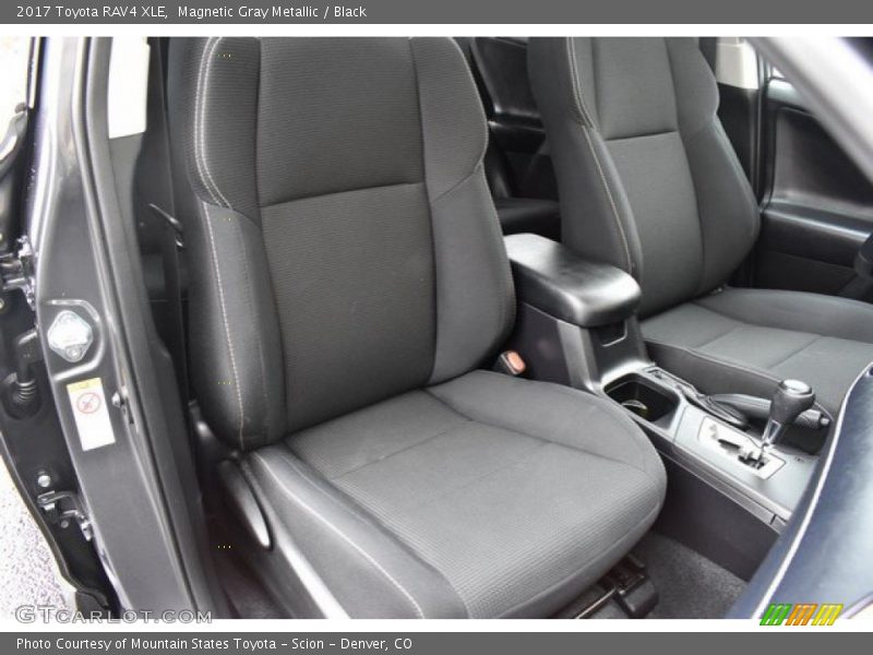 Magnetic Gray Metallic / Black 2017 Toyota RAV4 XLE