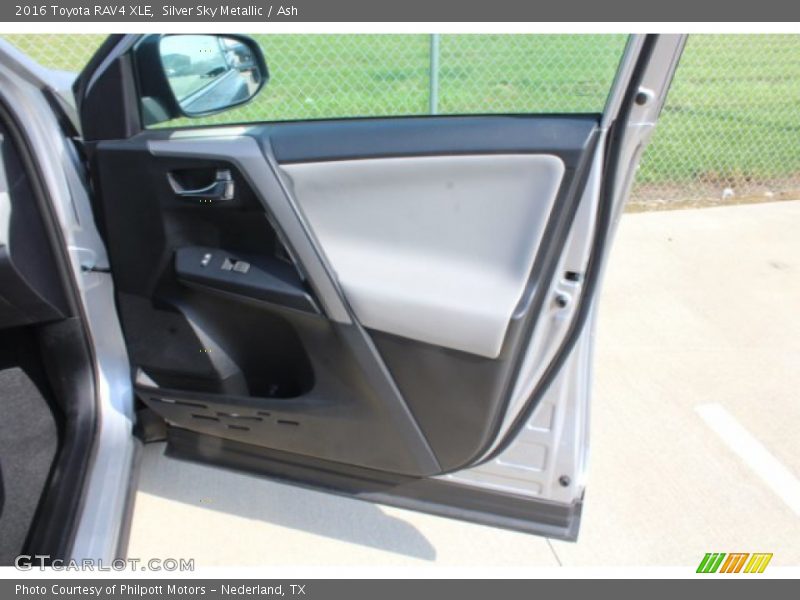 Silver Sky Metallic / Ash 2016 Toyota RAV4 XLE