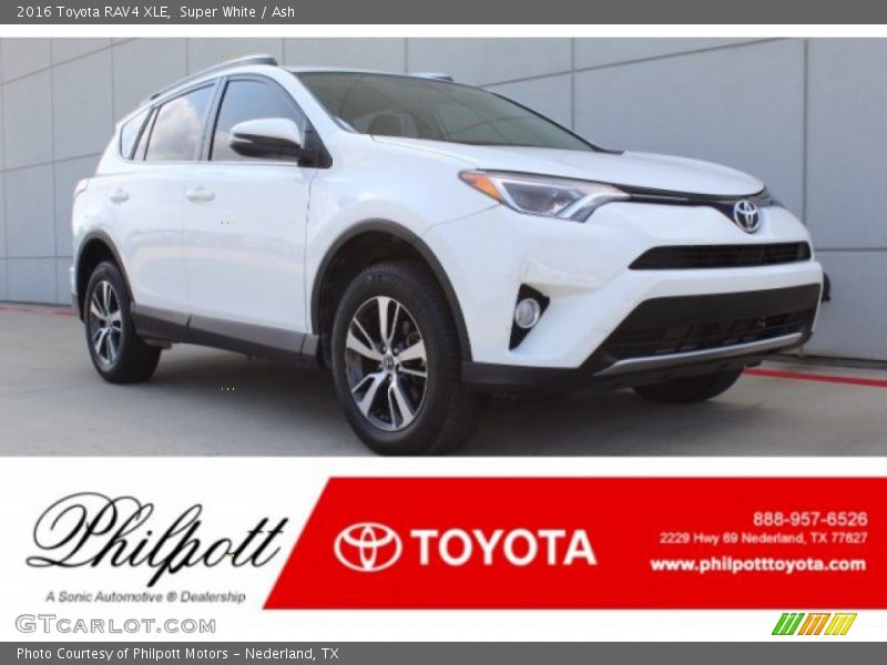 Super White / Ash 2016 Toyota RAV4 XLE