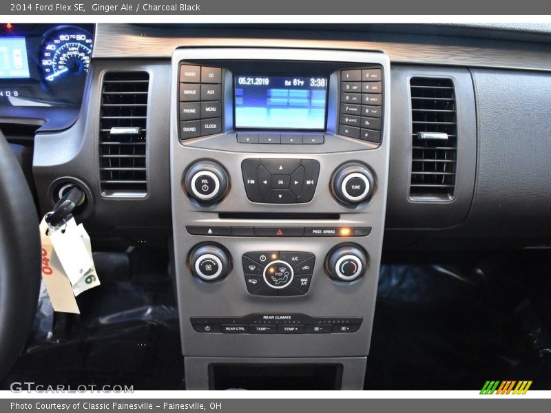 Ginger Ale / Charcoal Black 2014 Ford Flex SE