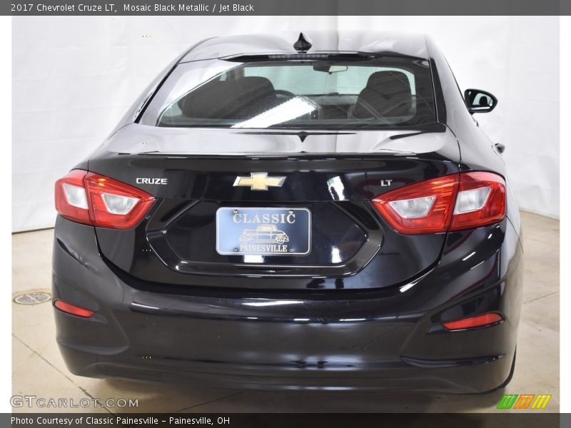 Mosaic Black Metallic / Jet Black 2017 Chevrolet Cruze LT