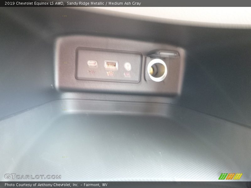 Sandy Ridge Metallic / Medium Ash Gray 2019 Chevrolet Equinox LS AWD