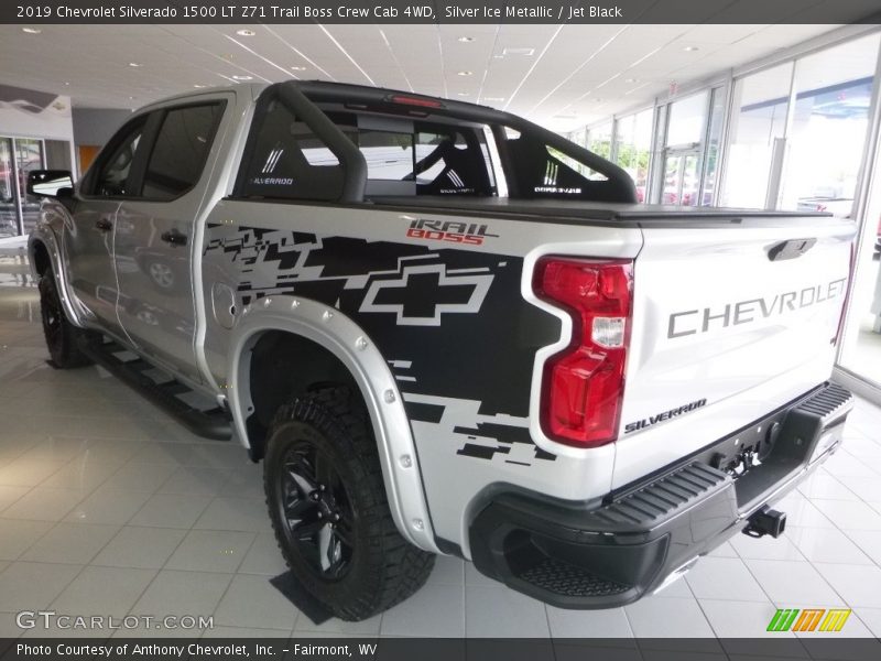 2019 Silverado 1500 LT Z71 Trail Boss Crew Cab 4WD Silver Ice Metallic