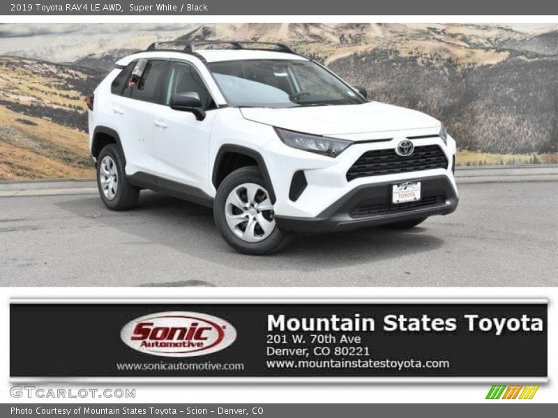 Super White / Black 2019 Toyota RAV4 LE AWD