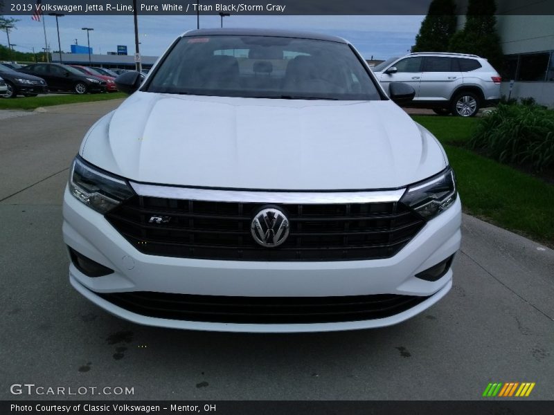 Pure White / Titan Black/Storm Gray 2019 Volkswagen Jetta R-Line