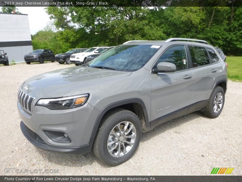 Sting-Gray / Black 2019 Jeep Cherokee Latitude Plus 4x4