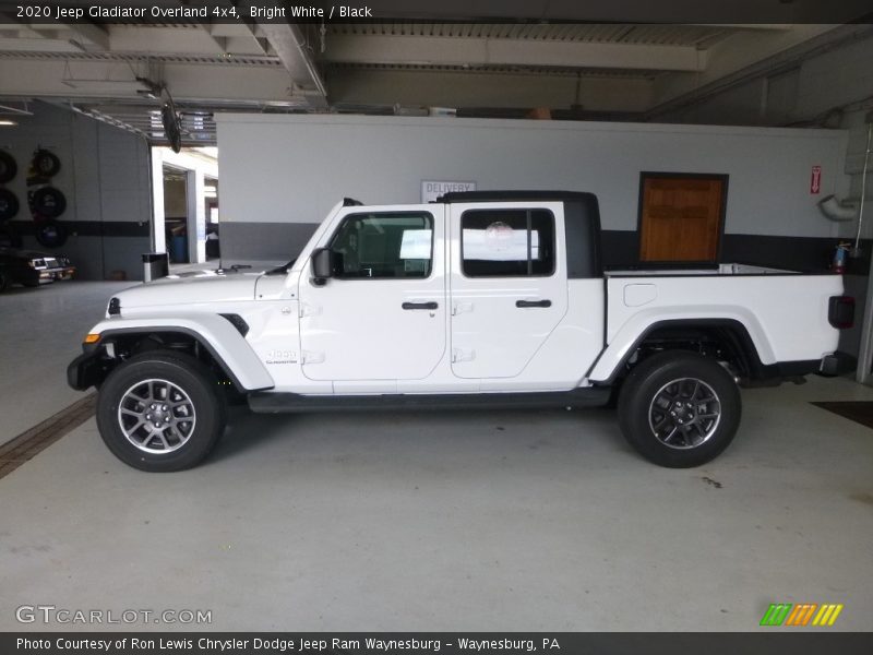  2020 Gladiator Overland 4x4 Bright White