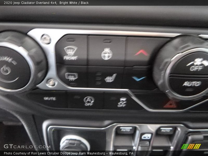 Bright White / Black 2020 Jeep Gladiator Overland 4x4