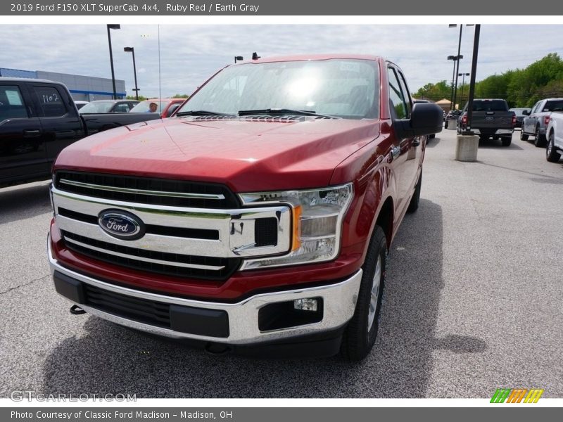 Ruby Red / Earth Gray 2019 Ford F150 XLT SuperCab 4x4