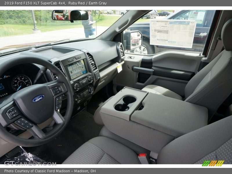Ruby Red / Earth Gray 2019 Ford F150 XLT SuperCab 4x4